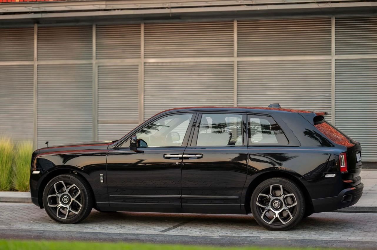 Rolls Royce Cullinan rental dubai 03 Rolls Royce Cullinan rental dubai 03