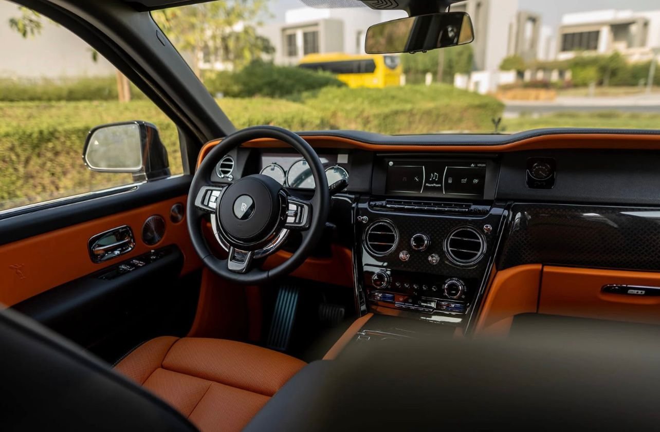 Rolls Royce Cullinan rental dubai 05 Rolls Royce Cullinan rental dubai 05